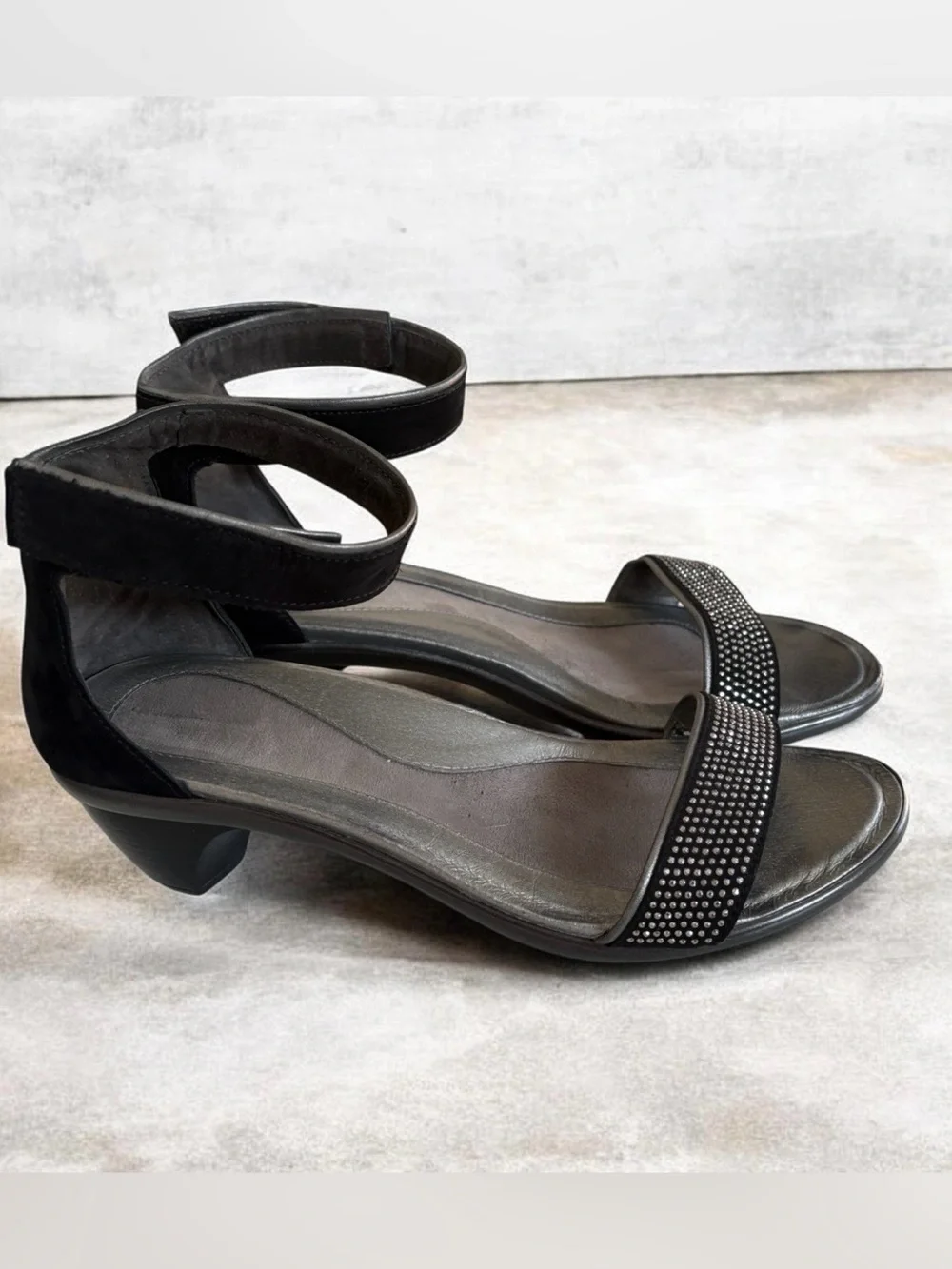 NAOT Women's Ankle-Strap Progress Low Heel Sandals Size 41